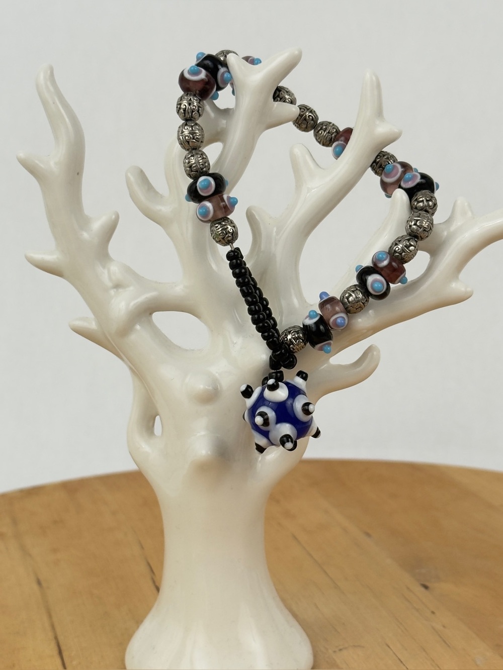Handblown Lampwork Glass and Pewter Metal Beaded Bracelet w Chunky Toggle Clasp
